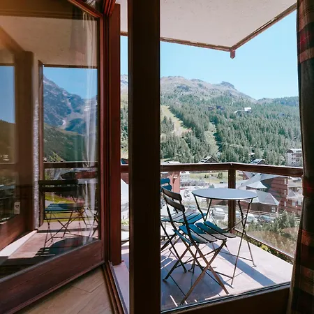 The Nest Alpine Sunshine Ski-in Ski-out 公寓