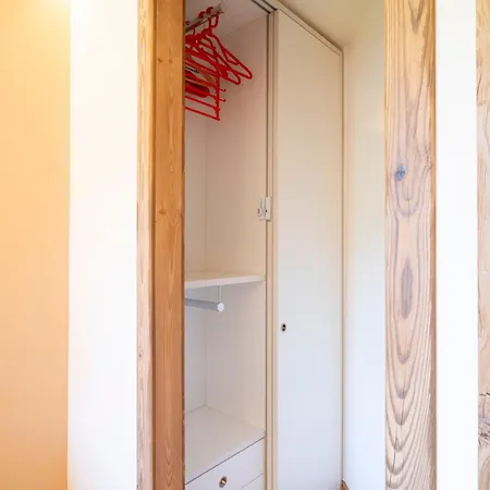The Nest Alpine Sunshine Ski-in Ski-out * 布勒伊-切尔维尼亚